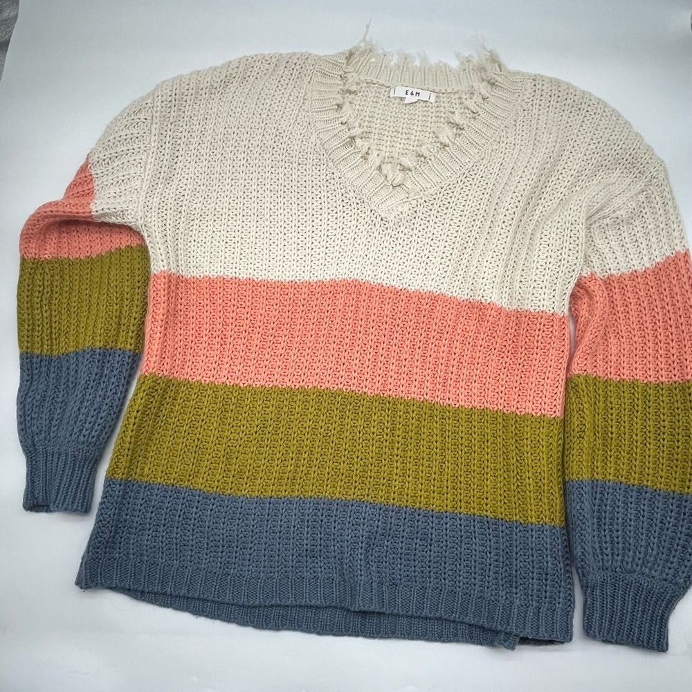 E & M Women's Sweater Multiple Colors Size Small Long Sleeves